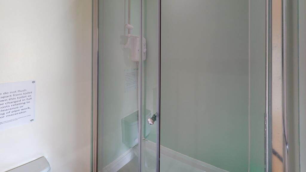 Flat-1-98-Kings-Para