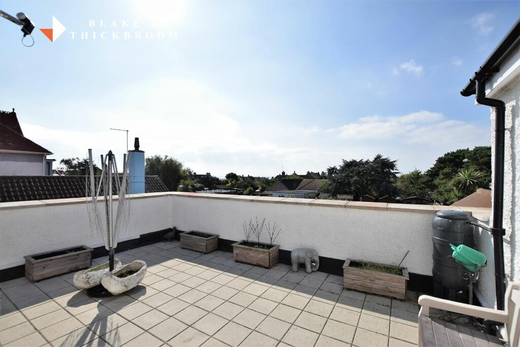SUN TERRACE