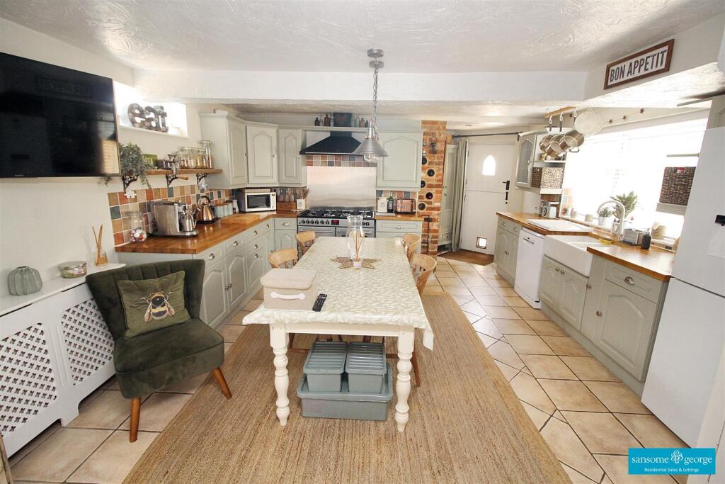 Kitchen Breakfast Room