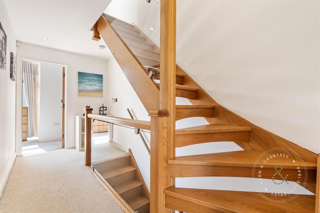 Conway Mews, Hern Crabtree (28).jpg