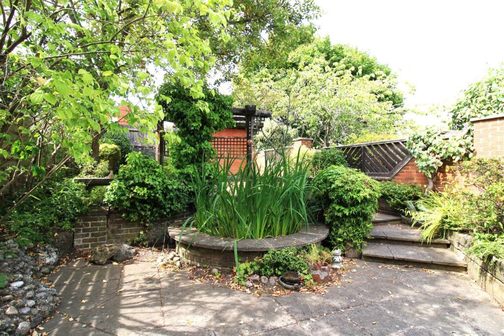 Exterior - gardens