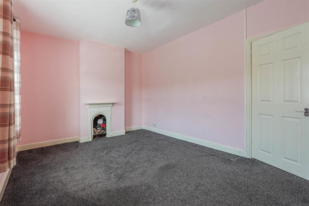 Castleland St_-10.jpg