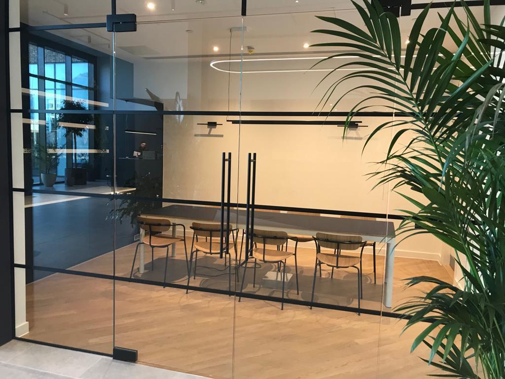 MeetingRm.jpg