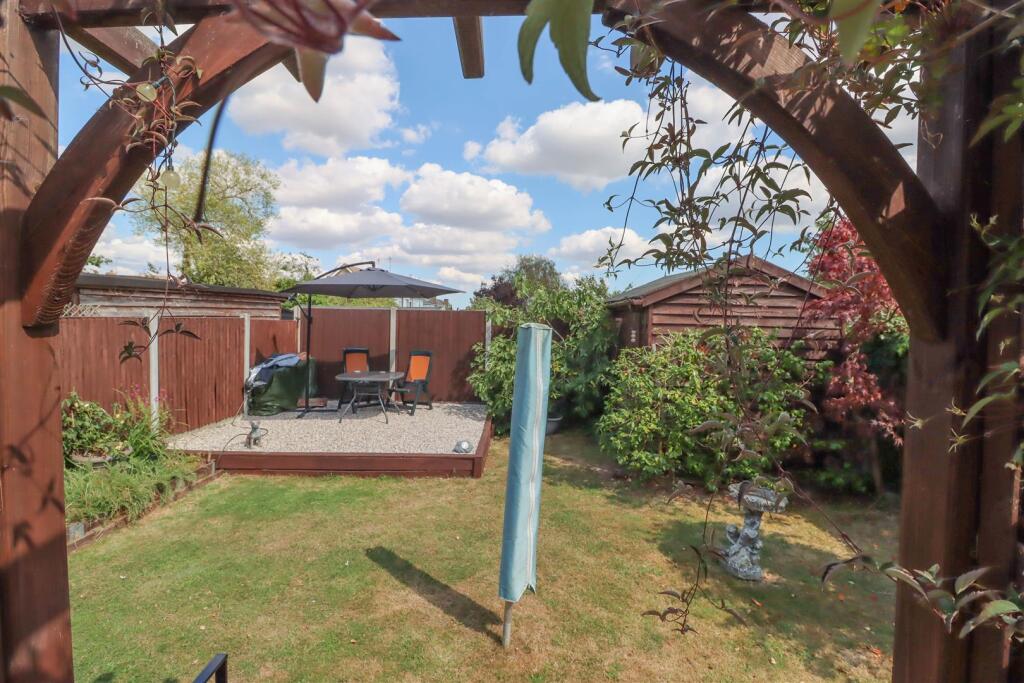 6 THE CHASE GARDEN-3.jpg