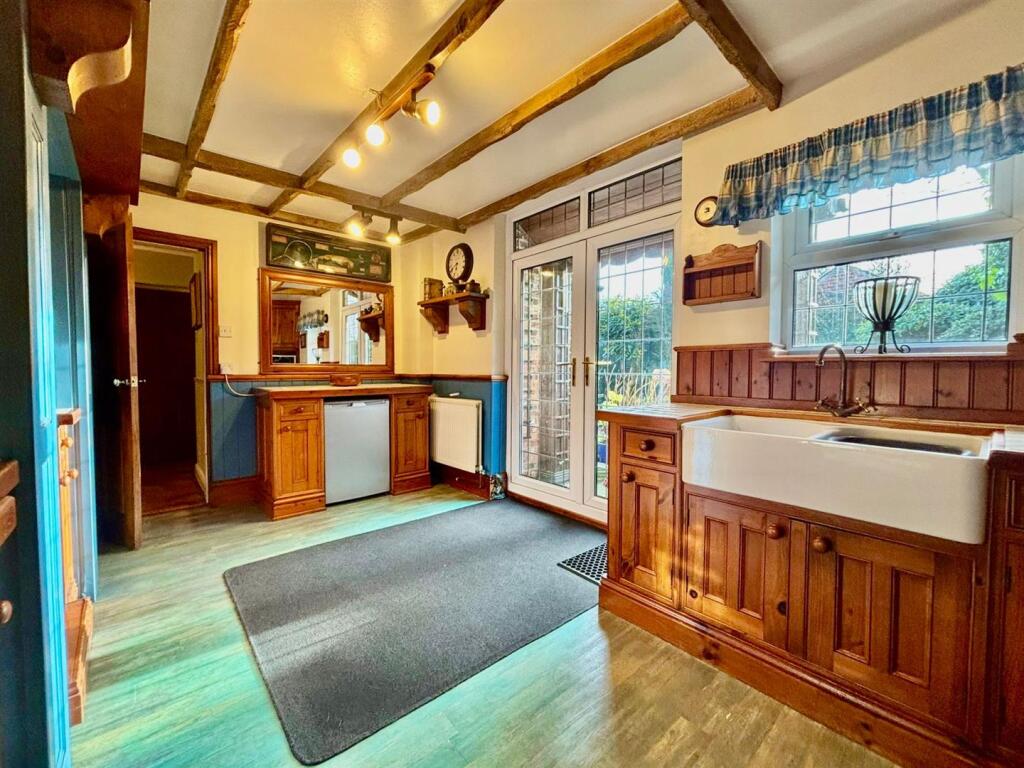 Breakfast Kitchen