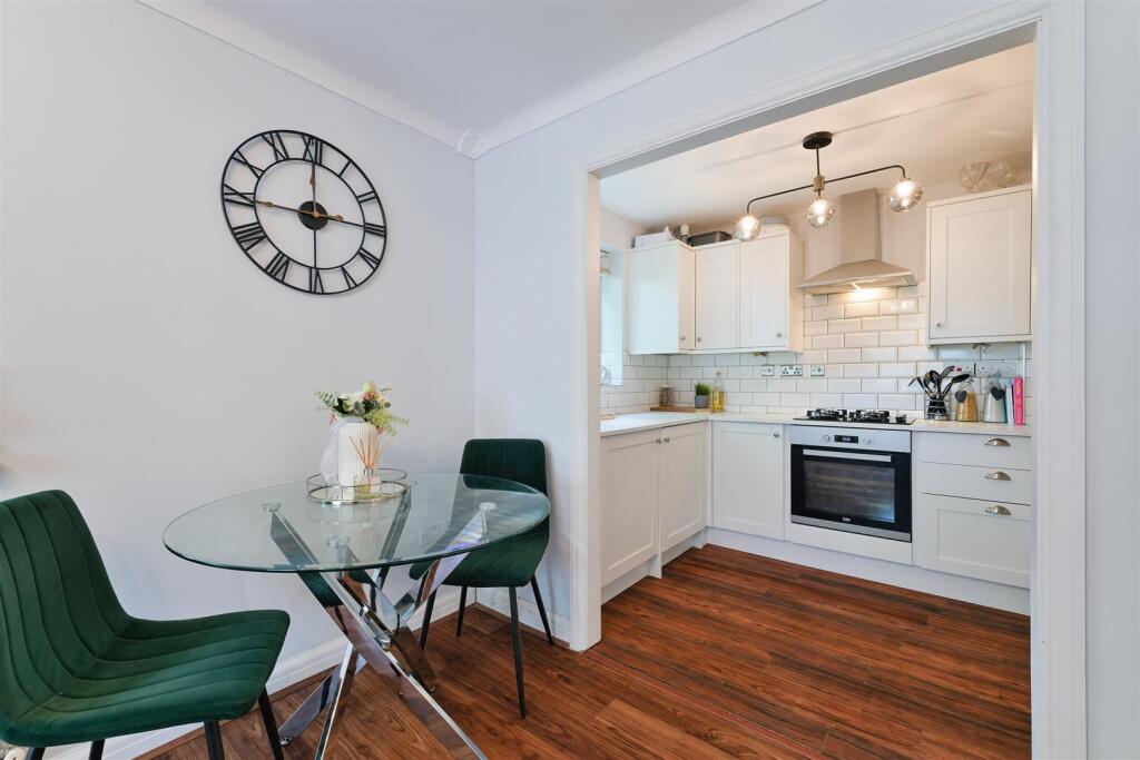 SEVENOAKS CLOSE, 35- (10).jpg