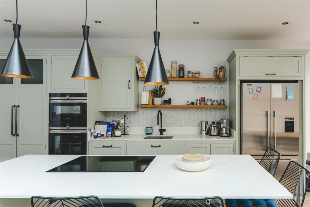 Roding Road-13.jpg