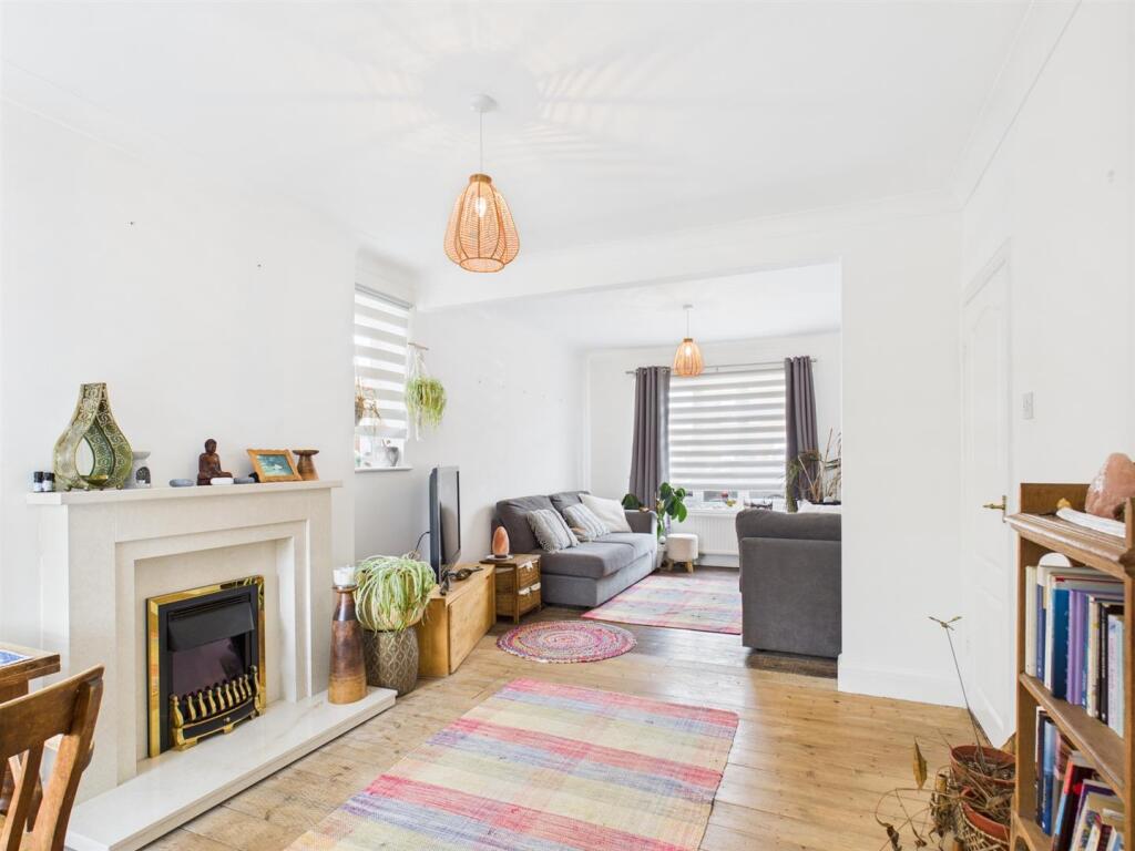dining  sitting room.jpg