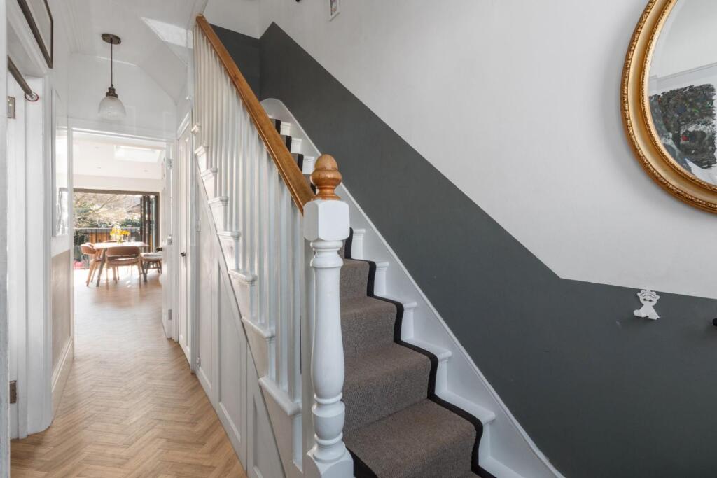 69 Grantham Road Ph16.jpg