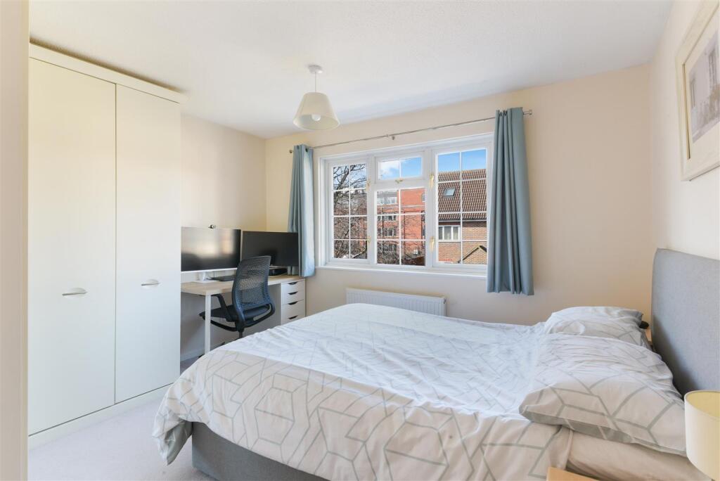 HAWTHORNE PLACE,  (3).jpg