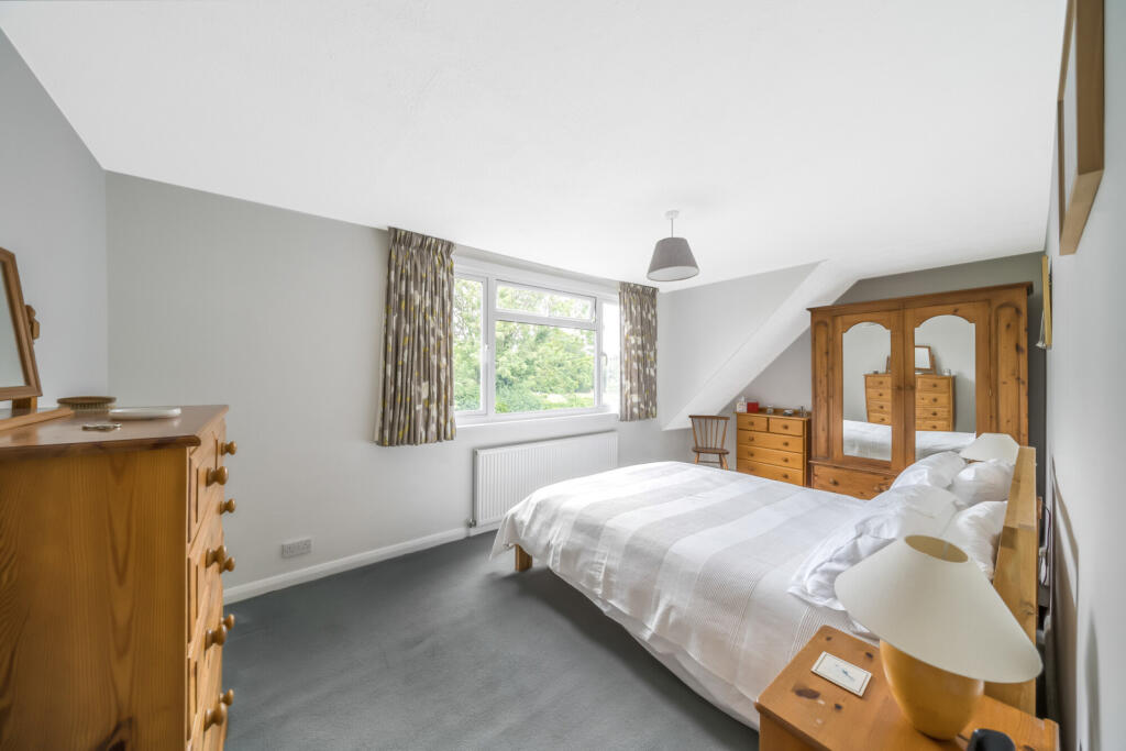 1295427-27-682b01...