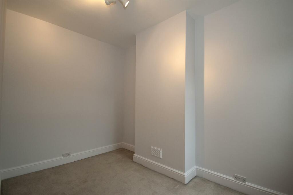 Bedroom 2 Aspect 2