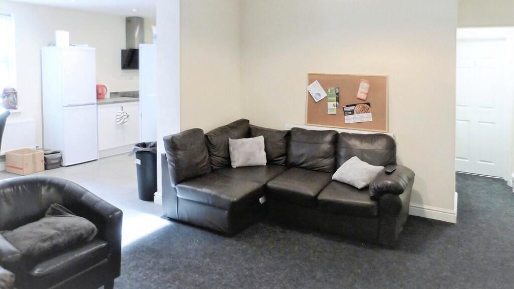 447746c8-Lounge