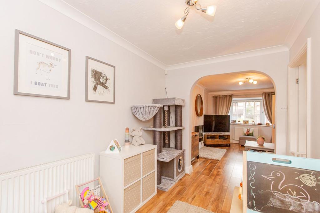 Lounge/Dining Room