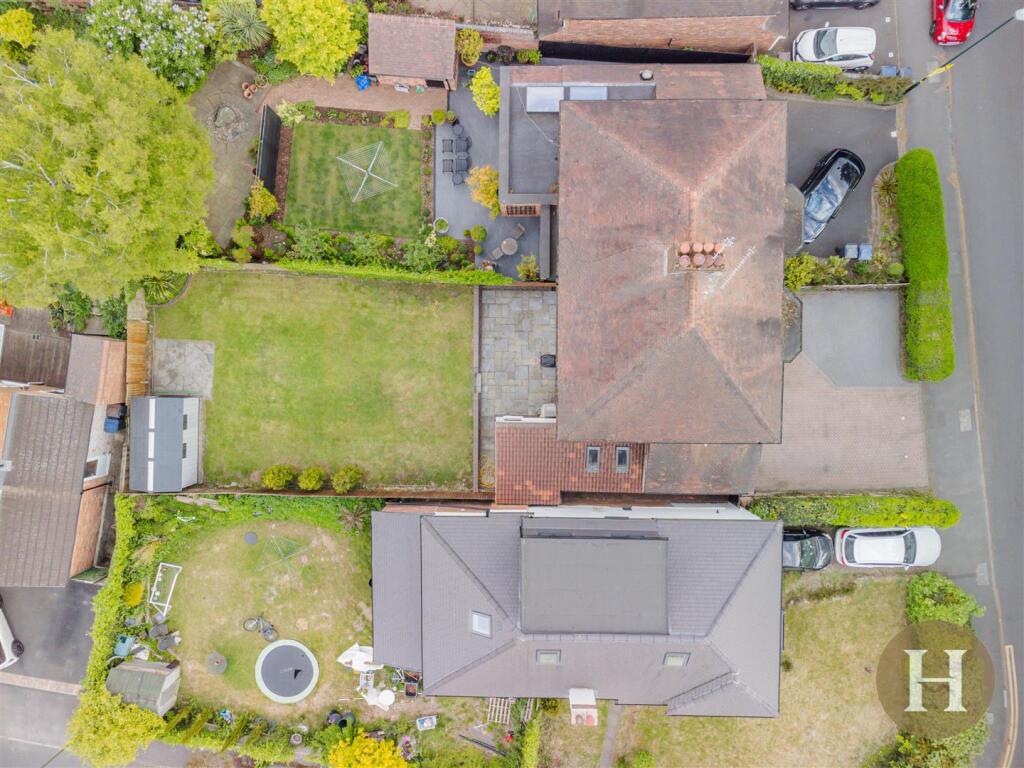 Hadleigh Estate Agents-46.jpg