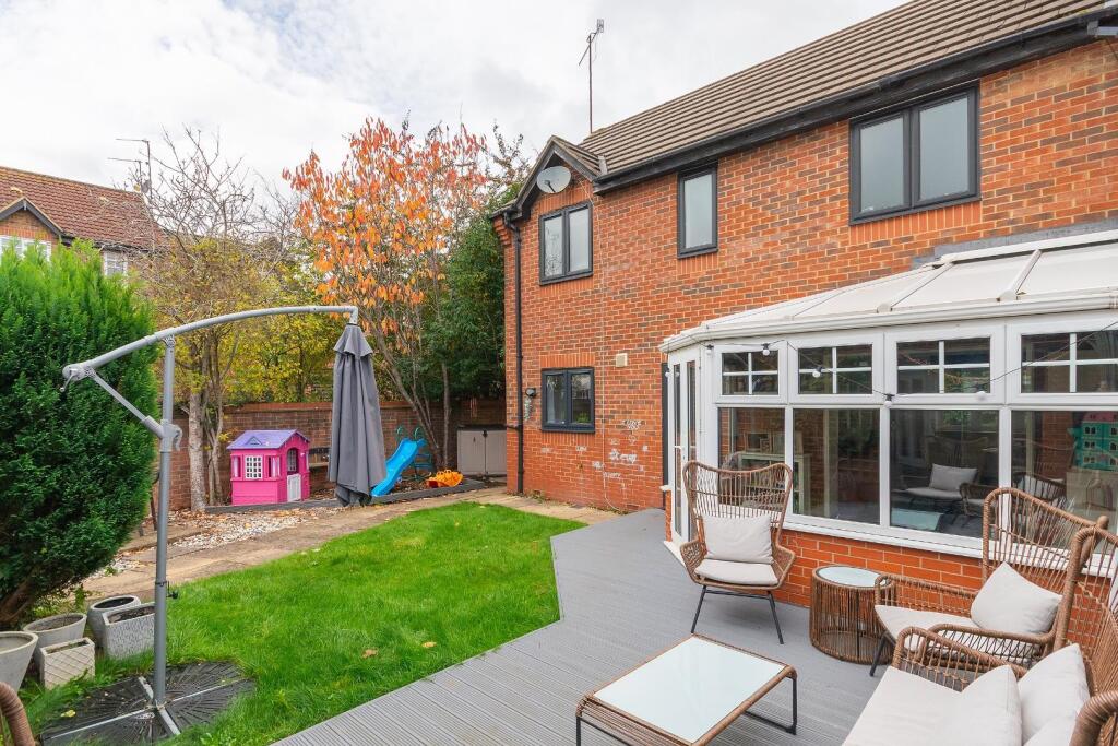 0S4GASG - External H.jpg