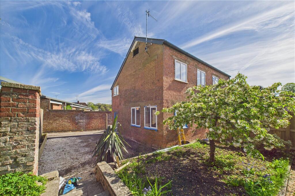 5a Water Street, Dursley, GL11 4JG | Freehold Resi