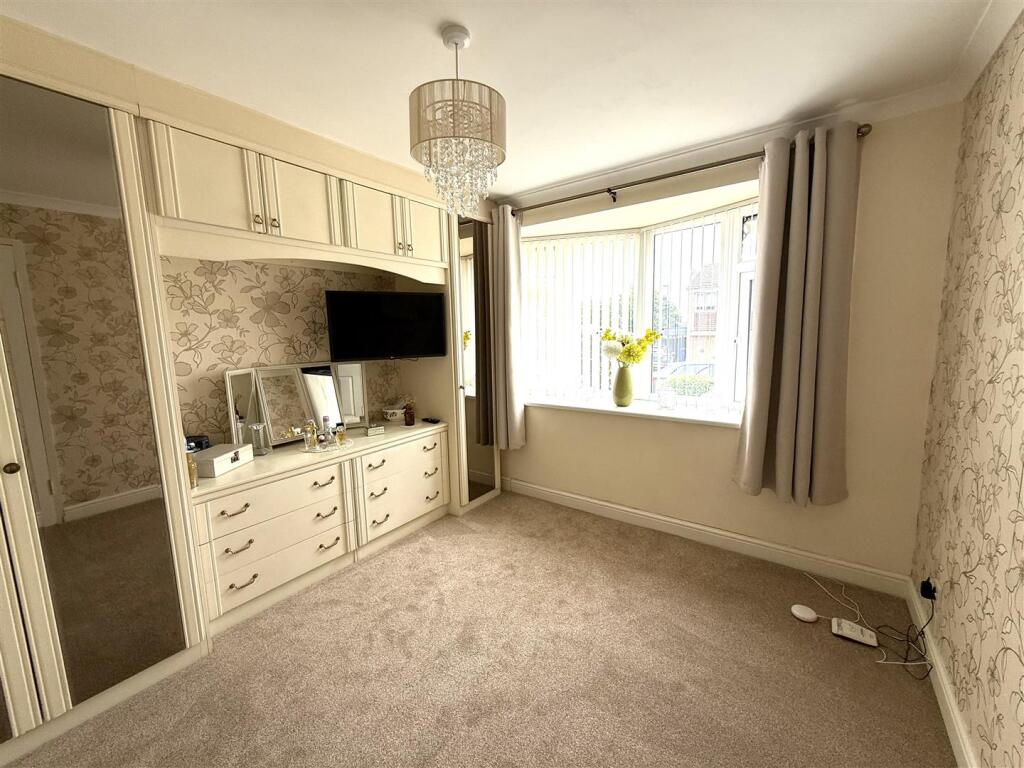 4 kel way bed 2.jpeg