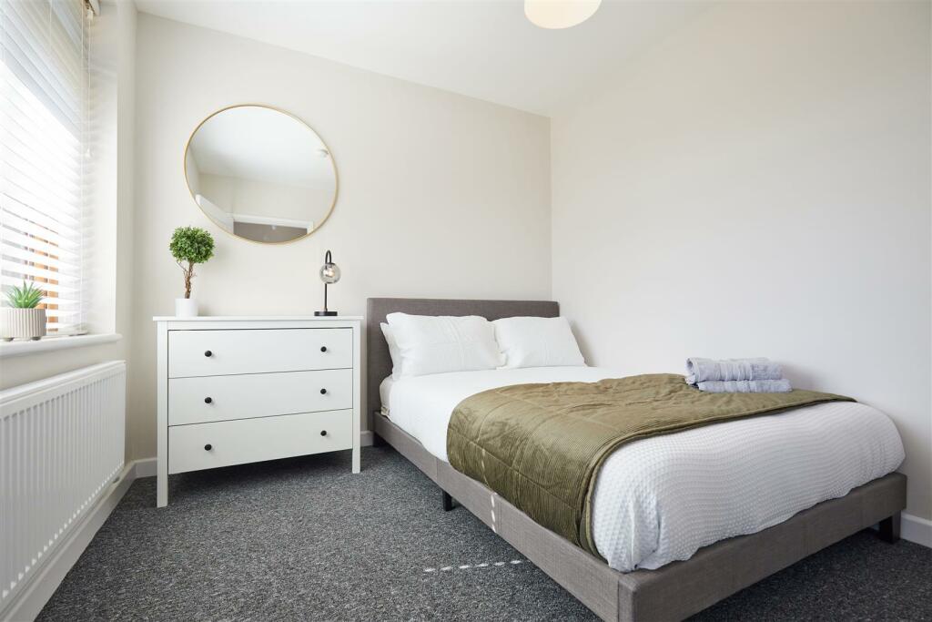 32 Sumpter Road 17.jpg