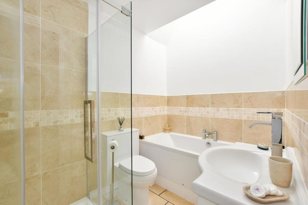 Annexe Bathroom