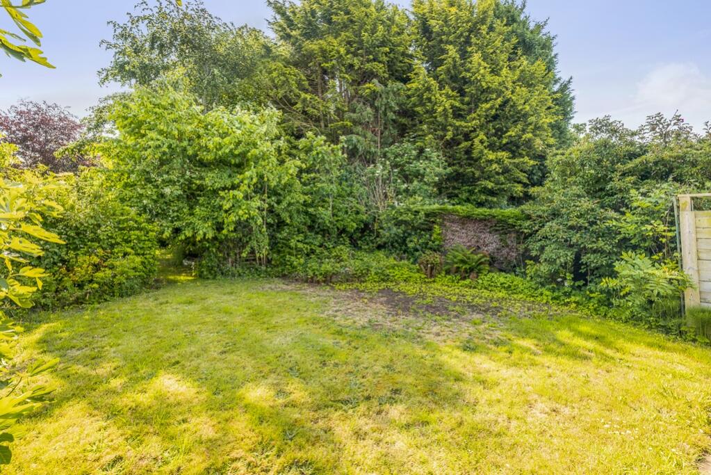 Firethorn Cottage (Stickney)-16