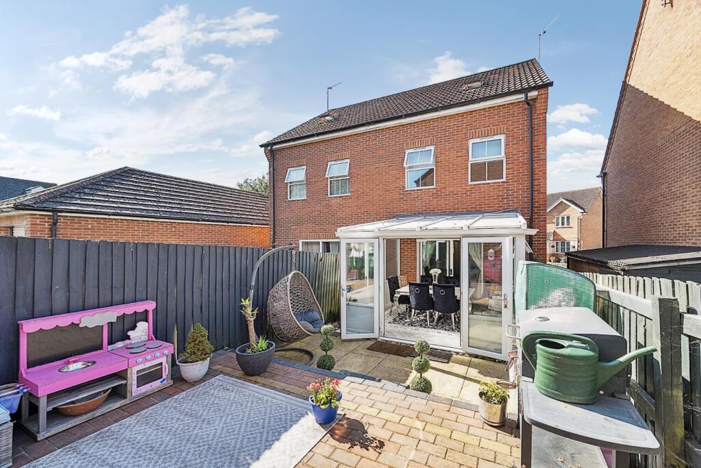 2nd view PROPERTY REAR.jpg
