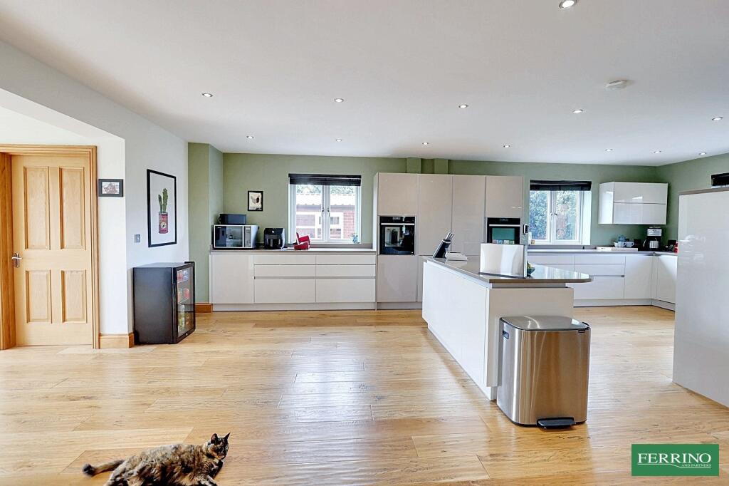 Kitchen Breakfast Room