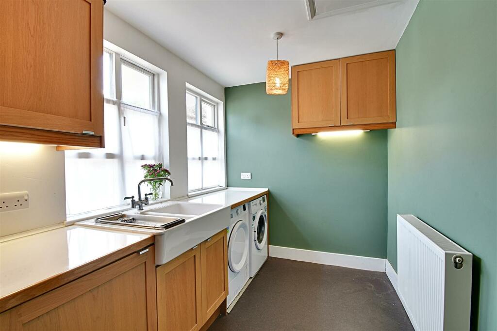 Utility Room.jpg