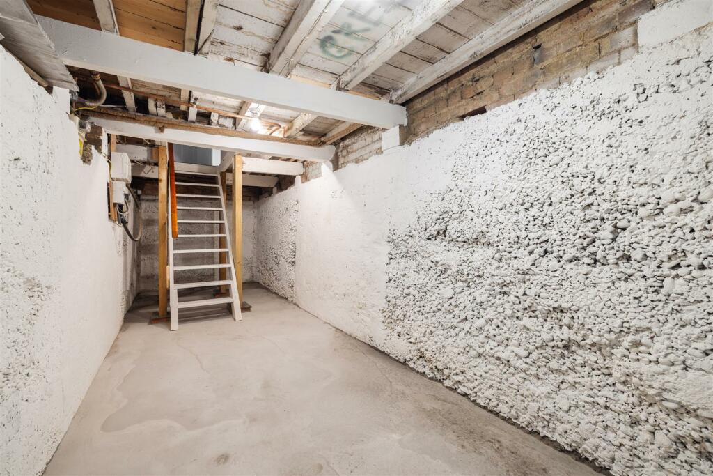 Beacontree E11