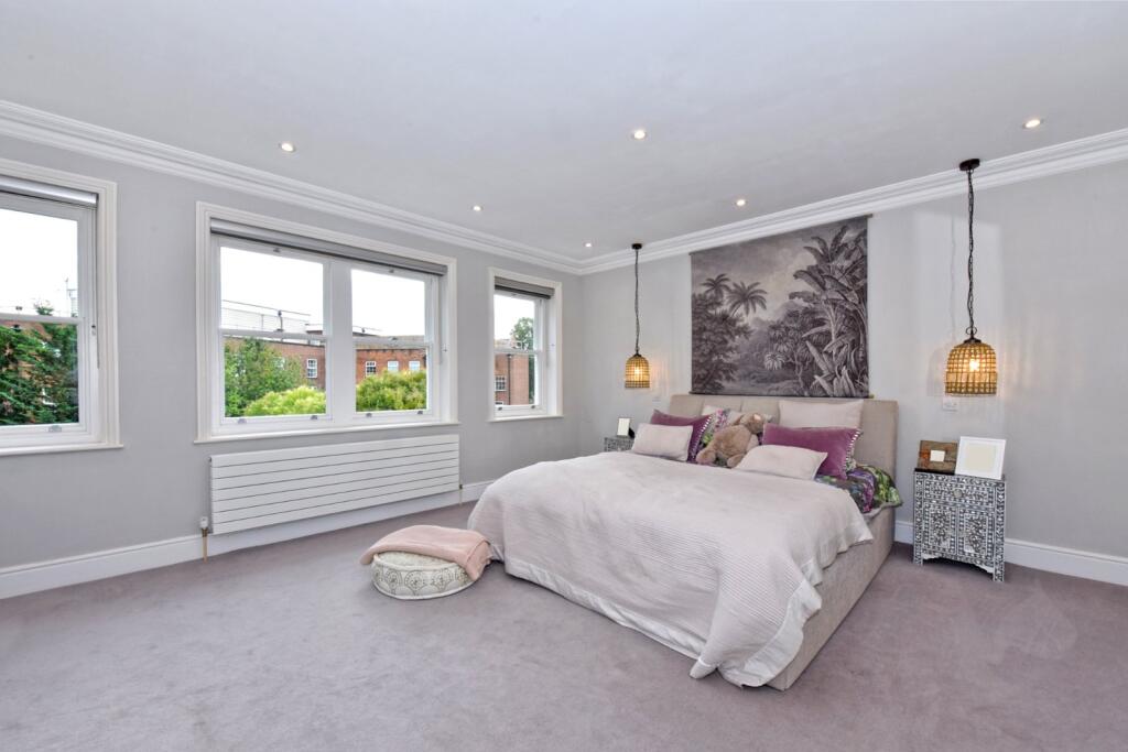 Principal Bedroom