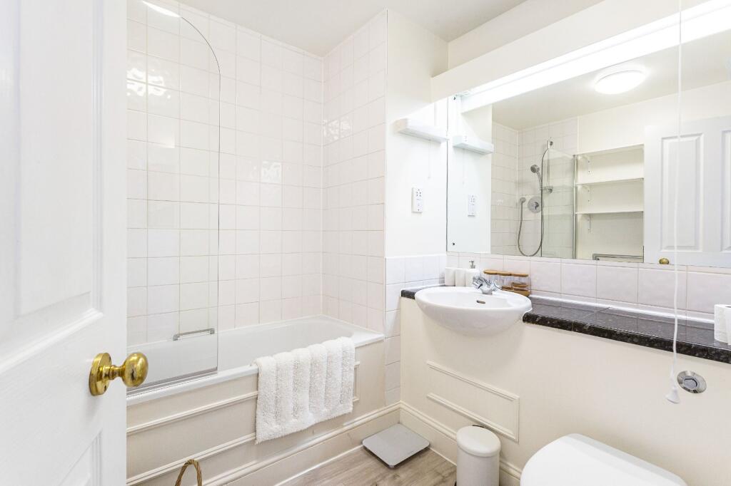 Picture No. 04