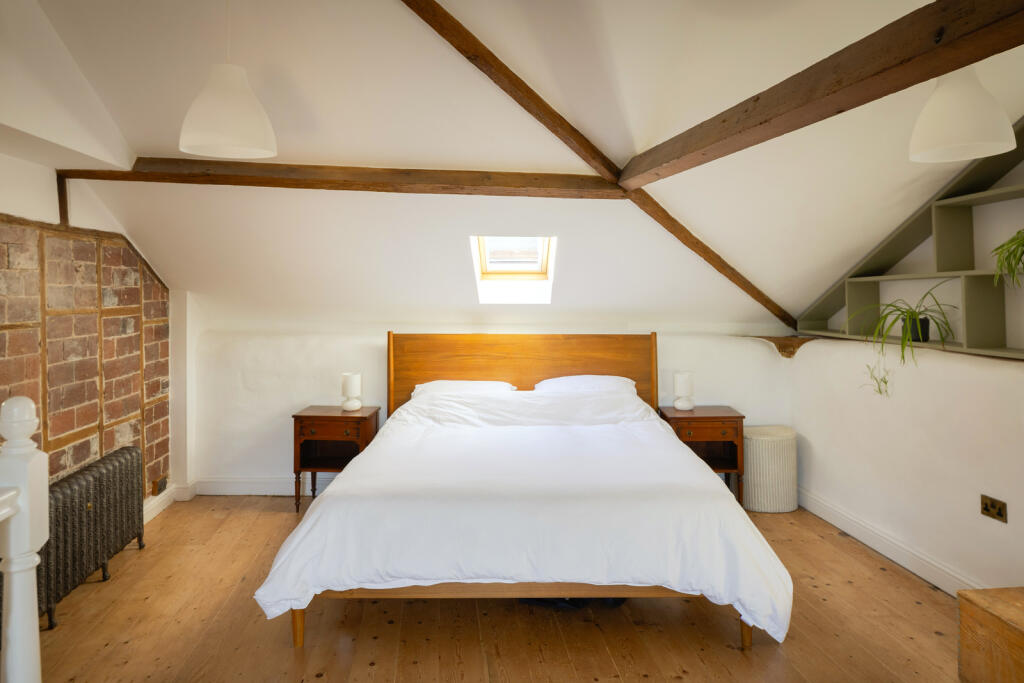 321218 - a0OP600000Bezo1MAB_N136.jpg