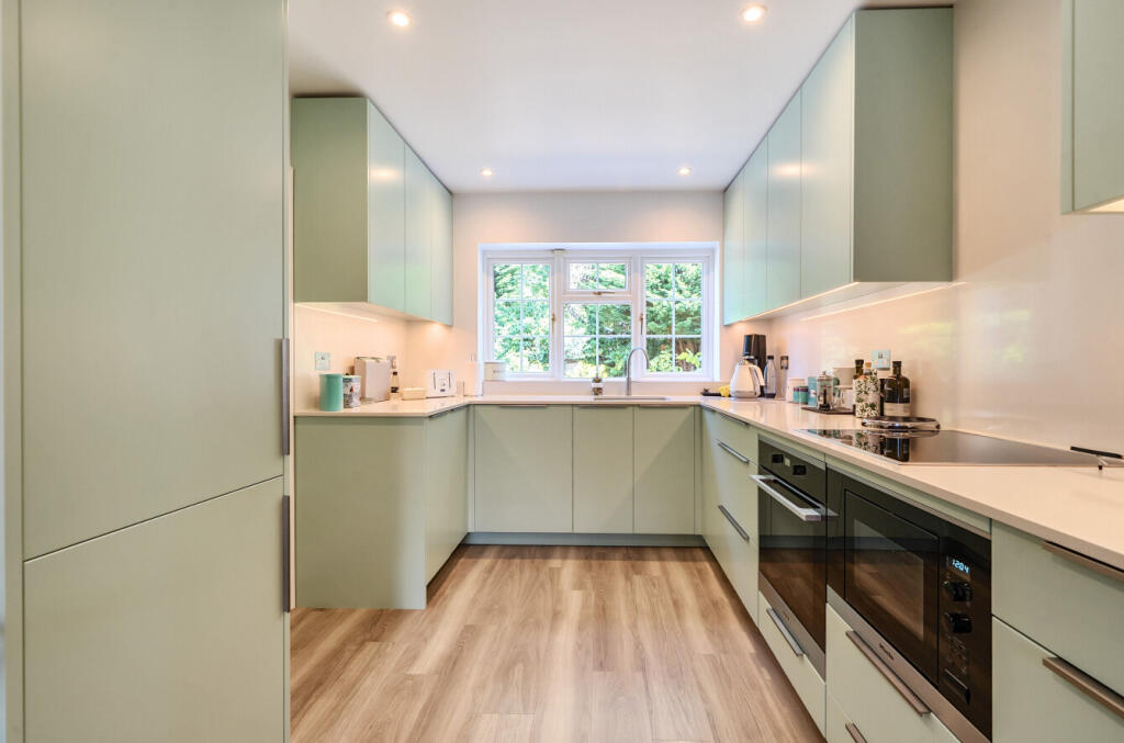 1319545-11-68681e...