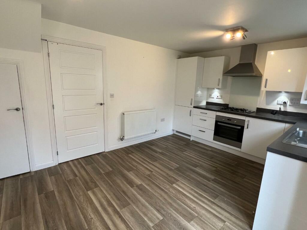 Kitchen1.JPG