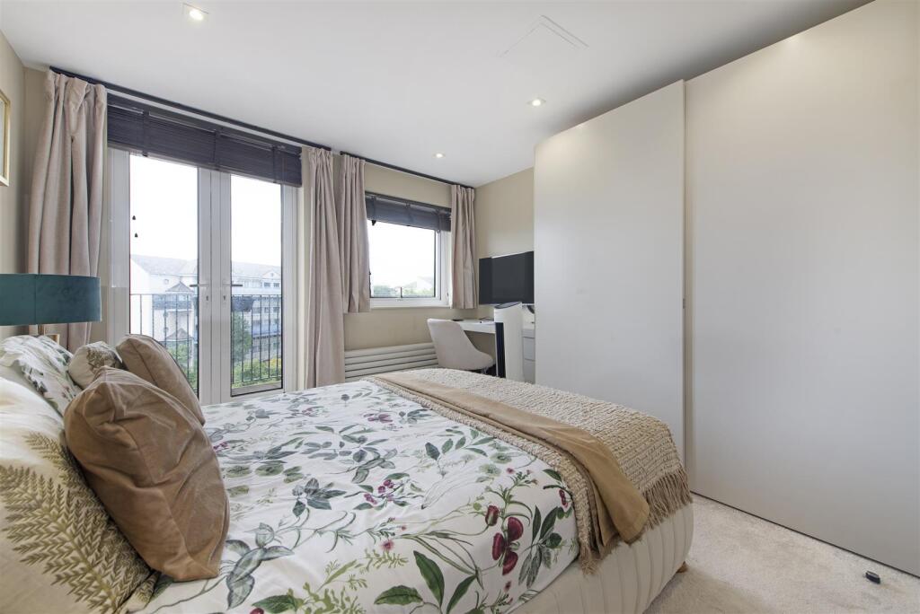 53166 Hi res (9).jpg