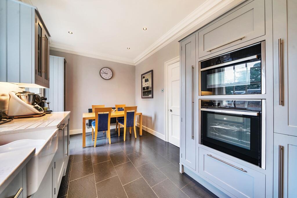 Kitchen/Dining Room (1)