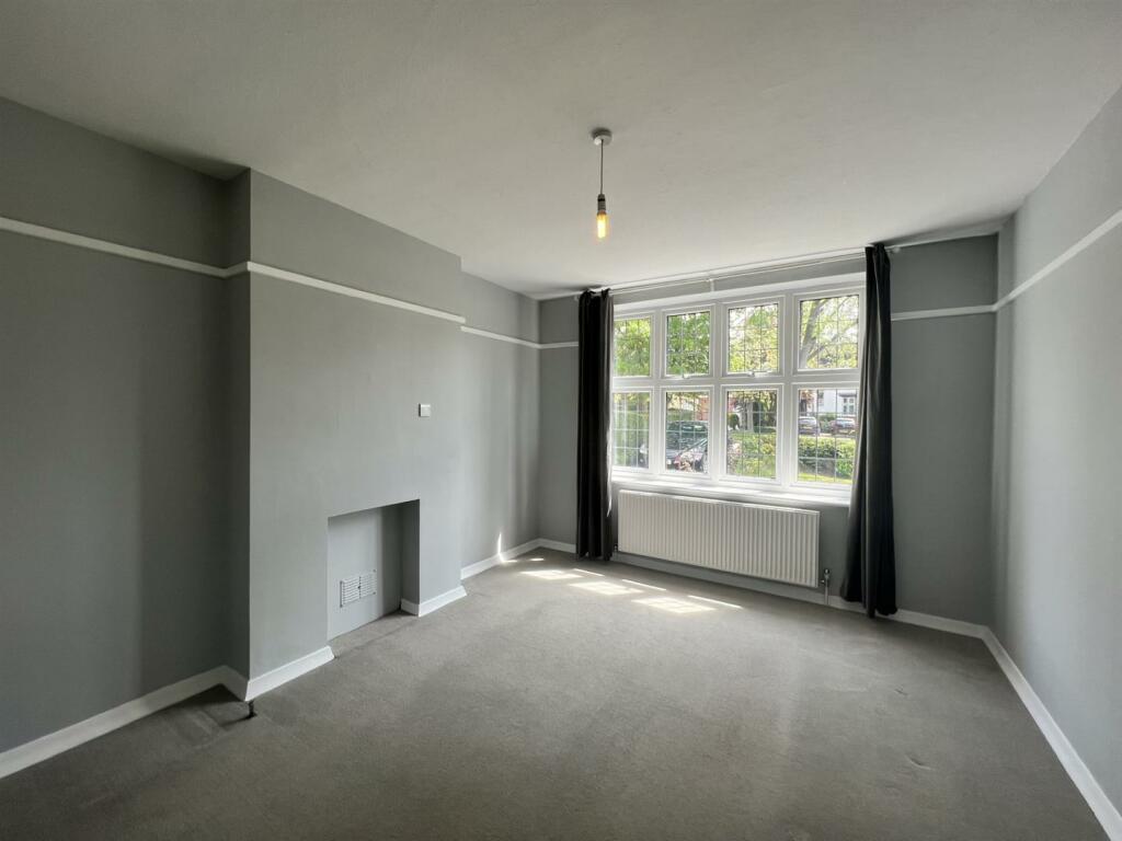 dining room.jpg