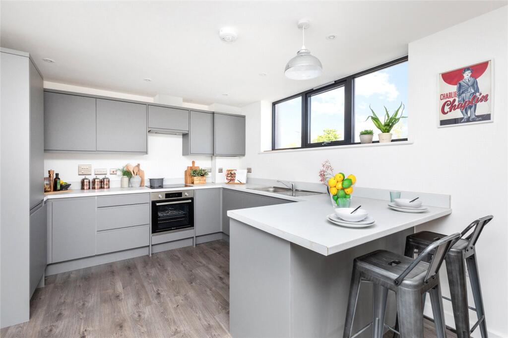 Show Hoome Kitchen
