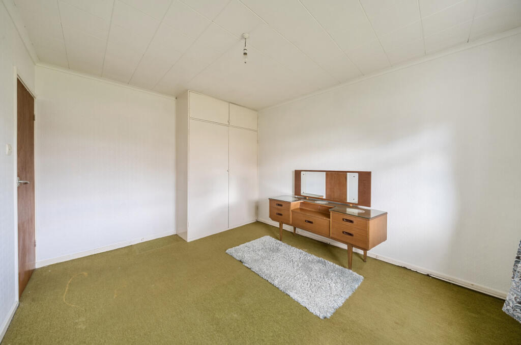 1359274-8-68d41ce...