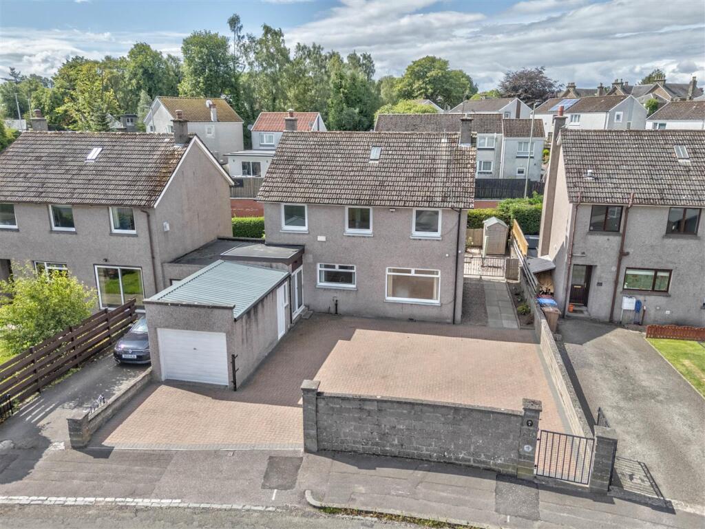 4 Gillies Place BF-25.JPG