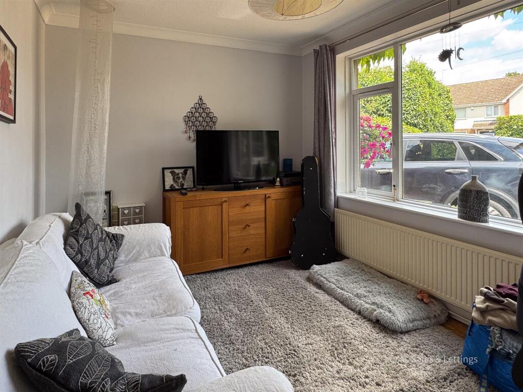 27 Ridgway Rd BS-02.jpg
