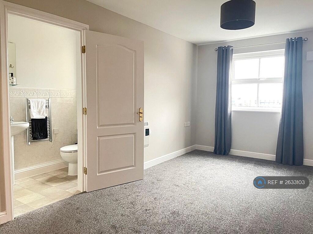 Main Bedroom With Ensuite