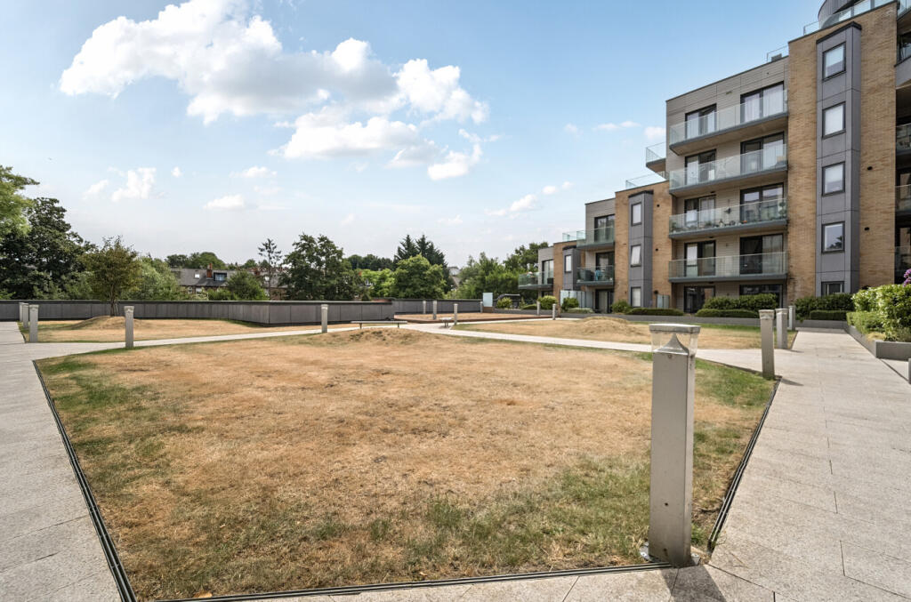 1319824-20-6867c9...