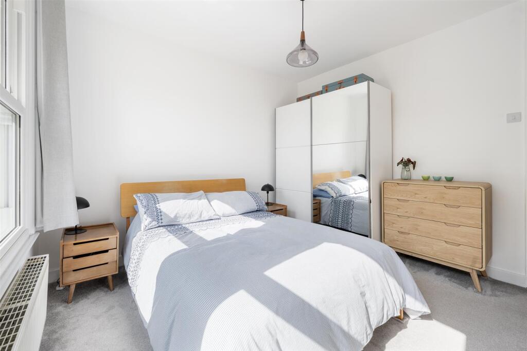 Badlis Road E17