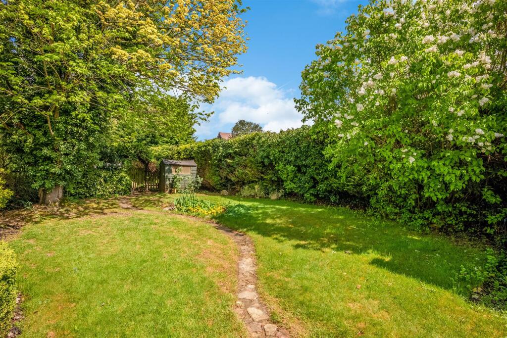 6 Woodstock Road-15.jpg