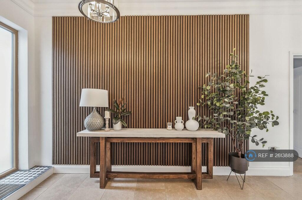 Ground Floor Hallway