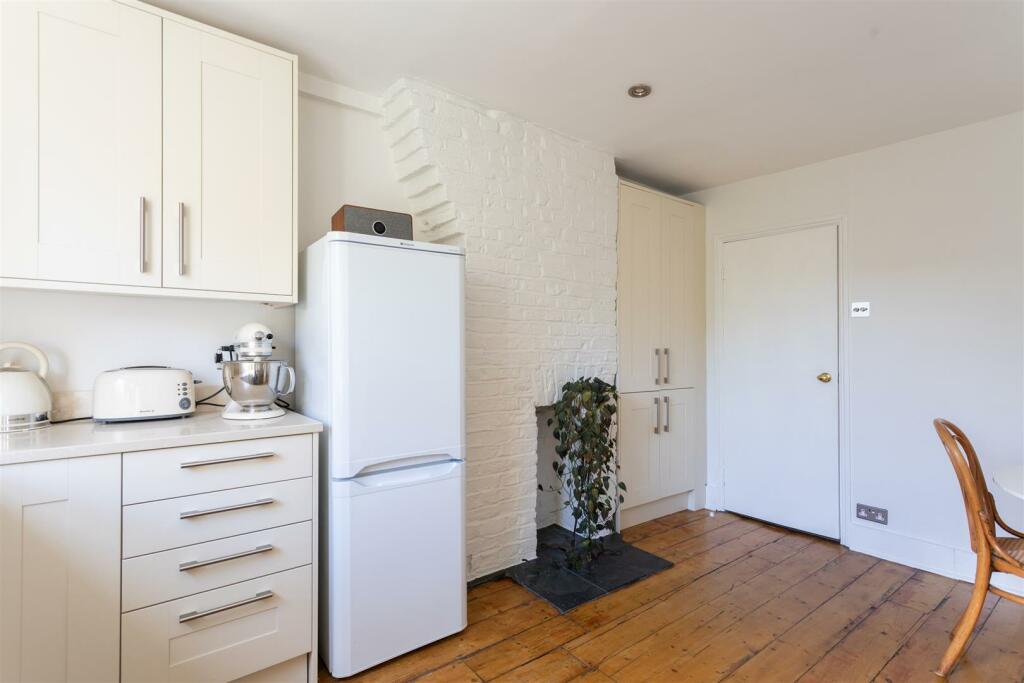 103b Crystal Palace Road-018.jpg