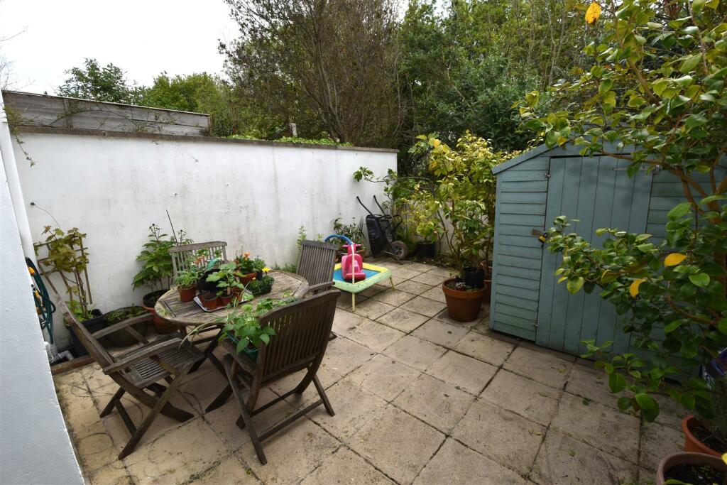 Rear Garden..JPG