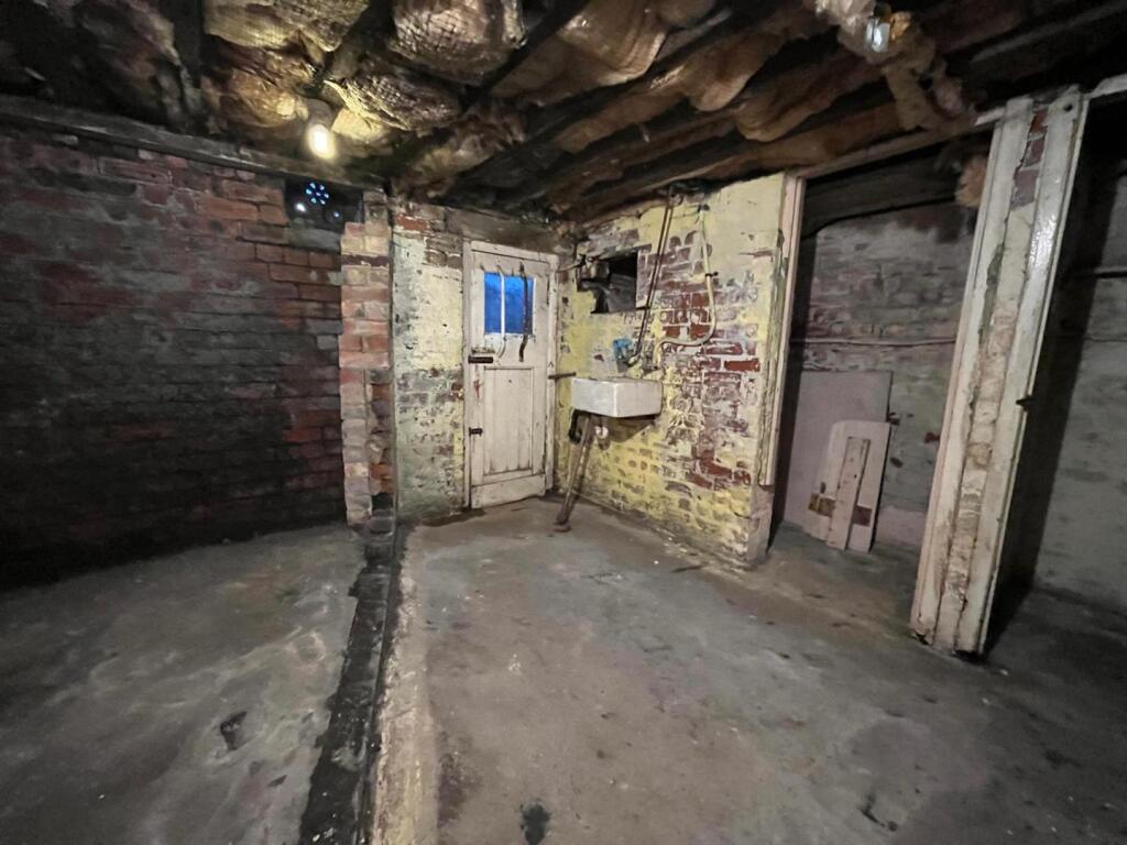 WhatsApp Image 2025-11-20 at 10.29.13_ac334847.jpg