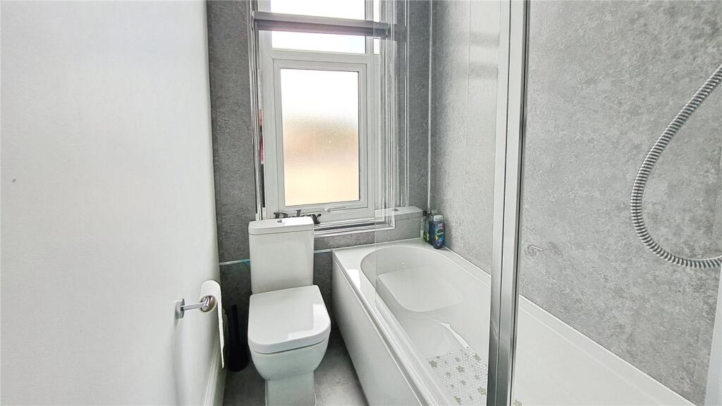 En-Suite Bathroom/Wc
